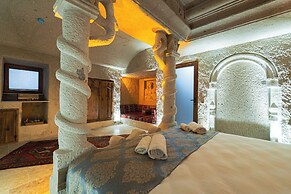 Tyana Cave House