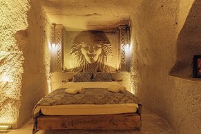 Tyana Cave House