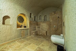 Tyana Cave House