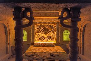 Tyana Cave House