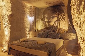 Tyana Cave House