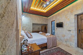 Tyana Cave House