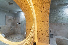 Tyana Cave House