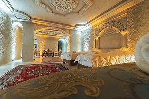 Tyana Cave House