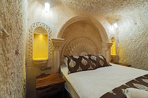 Tyana Cave House