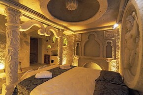 Tyana Cave House