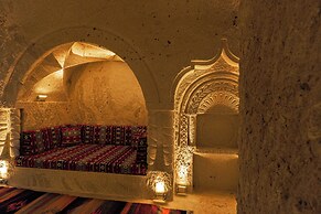 Tyana Cave House