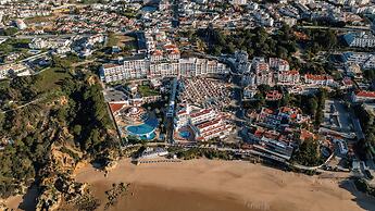 Monicca Collection Oura View Suites