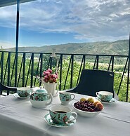 Holiday Garden Tbilisi