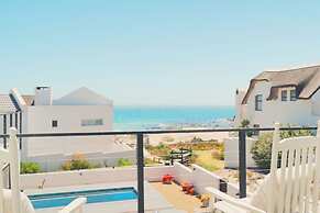 Cest La Vie Beach Villa