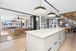 Cest La Vie Beach Villa