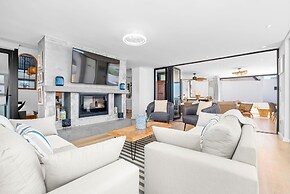 Cest La Vie Beach Villa