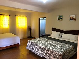 Hotel Restaurante La Cueva