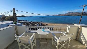 Ammos Boutique Rooms