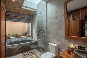 The Compass Rose Ubud