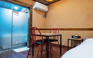 Gimpo Petite Hotel