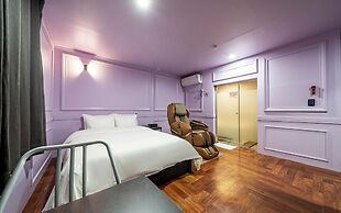 Gimpo Petite Hotel