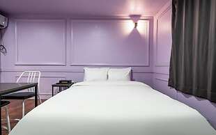 Gimpo Petite Hotel