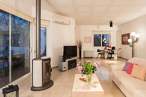 Villa Joy Mare - Private Pool Parking in Chania
