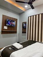 Hotel Comfort Zone Kanpur
