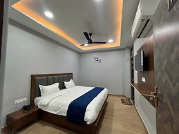 Hotel Comfort Zone Kanpur
