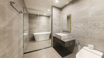 Gimhae The Van Hotel
