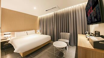 Gimhae The Van Hotel