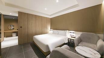 Gimhae The Van Hotel