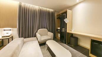 Gimhae The Van Hotel