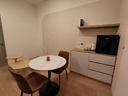 The Suite by Manhattan Group
