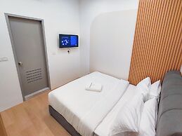 The Suite by Manhattan Group