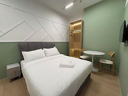 The Suite by Manhattan Group