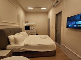 The Suite by Manhattan Group