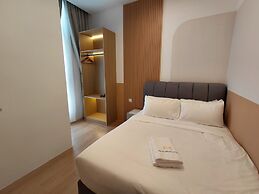 The Suite by Manhattan Group