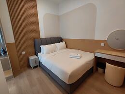 The Suite by Manhattan Group