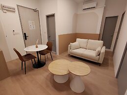 The Suite by Manhattan Group