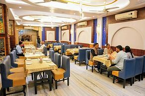 Hotel Roopali