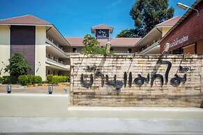 Baan Mak Mai Hotel