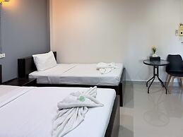 Baan Mak Mai Hotel
