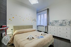 Asia Apartment Laveno Center