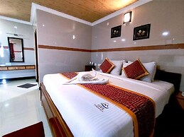 Hotel Gvs Residency