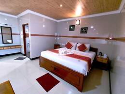 Hotel Gvs Residency