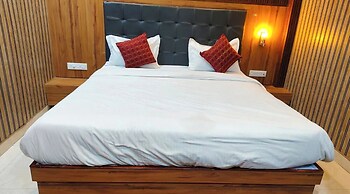 Hotel Siddhant Palace Varanasi