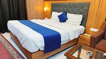 Hotel Siddhant Palace Varanasi