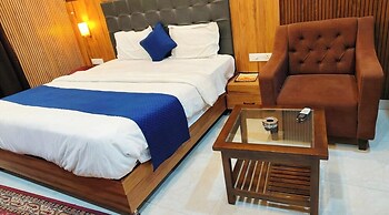 Hotel Siddhant Palace Varanasi