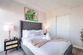 Jarvis Suites - Prime Location