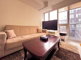 Jarvis Suites - Prime Location