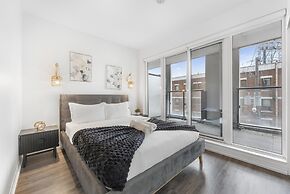 Jarvis Suites - Prime Location