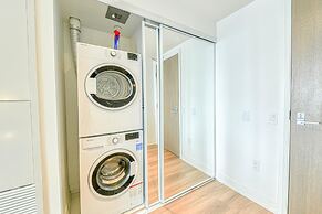 Jarvis Suites - Prime Location