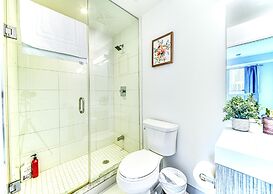 Jarvis Suites - Prime Location
